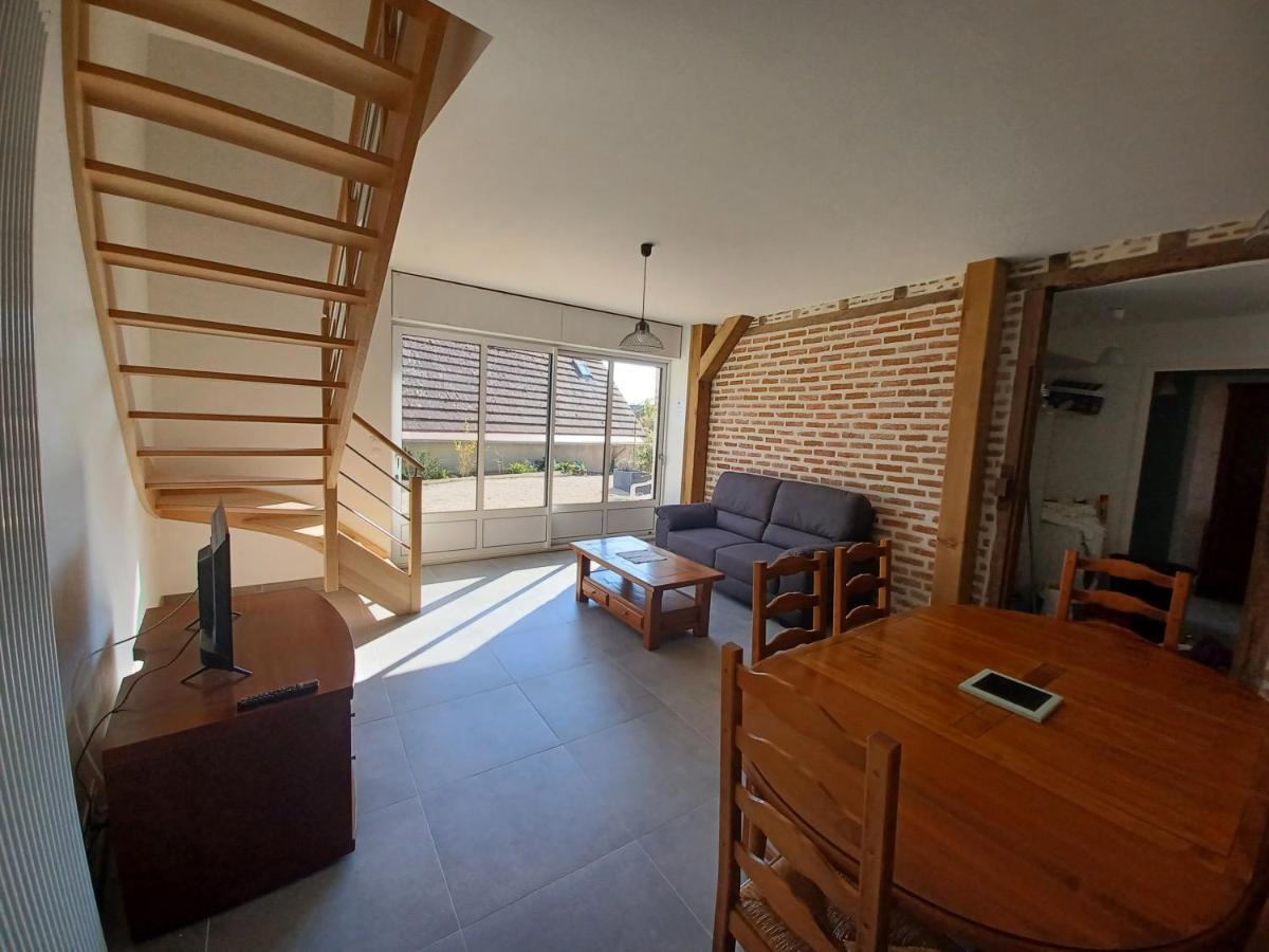 Reve De Loire Chambres D'Hotes Au Calme Au Pied Des Chateaux De La Loire Onzain Exteriör bild